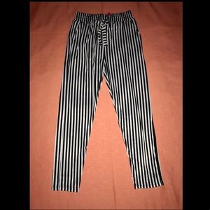BRAND NEW PANTS!!